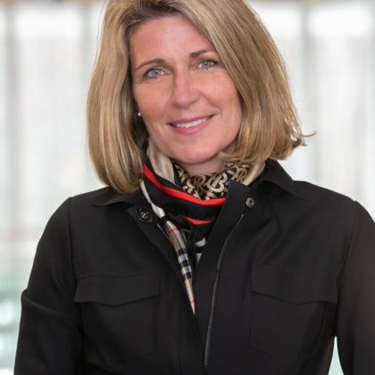 Dr. Lisa Fairbairn
